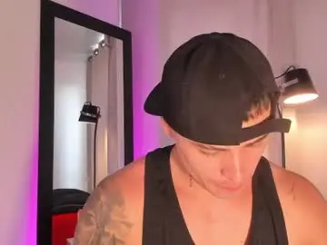 Chaturbate Free Porn Cam of connorsmith_26