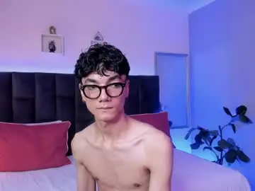 Chaturbate Adult Webcam of phillicious_