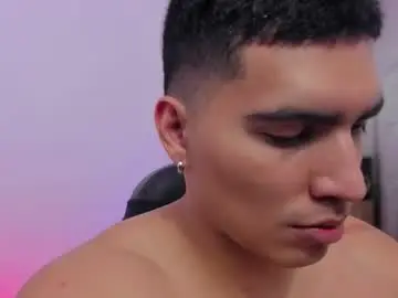 Chaturbate Sex Chat of jamesgraay