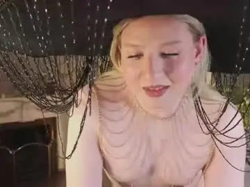 Chaturbate Live Sex Cam of jes_solar