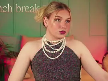 Chaturbate Live Sex Cam of jes_solar