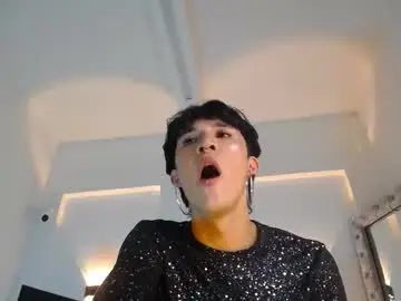 Chaturbate Best live sex cam show of jullian_ricci