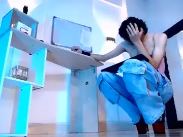 Chaturbate Live Sex of jullian_ricci