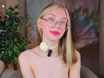 Chaturbate Watch Live Sex Cams of odelyncure