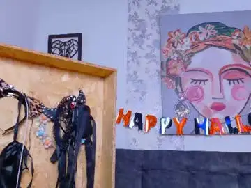 Chaturbate Watch Live Sex Cams of taty_miller