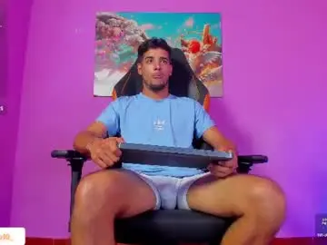Chaturbate Sex Chat of alex_lord_
