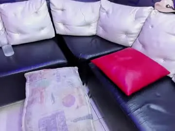 Chaturbate Free Porn Cam of blow2job_lat