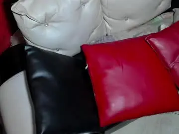 Chaturbate Live Sex Cam of blow2job_lat