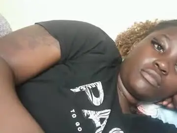 Chaturbate Live Sex Cam of hot_sexxxy_angel