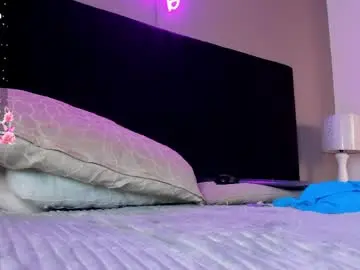 Chaturbate Adult Video Chat of isaxcurves