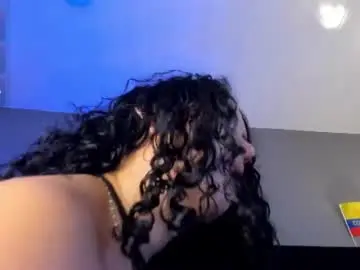 Chaturbate Free Live Porn of isaxcurves