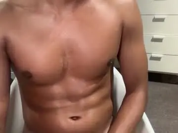 Chaturbate Sex Cam of kinda_horny_right_now