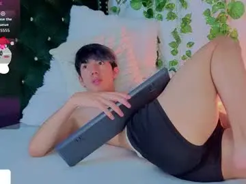 Chaturbate Best live sex cam show of levi_ackermann1