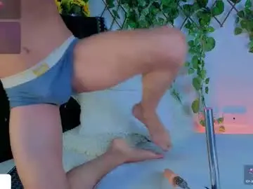 Chaturbate Adult Video Chat of levi_ackermann1