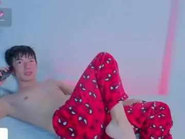 Chaturbate Free Porn Cam of levi_ackermann1