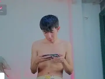 Chaturbate Best live sex cam show of levi_ackermann1