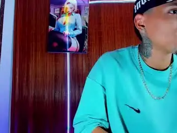 Chaturbate Free Porn Cam of liiaam_lee_