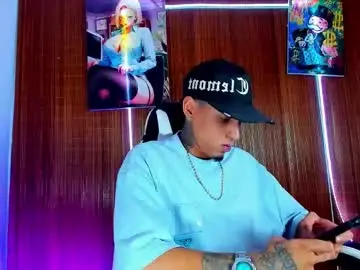 Chaturbate Live Porn of liiaam_lee_