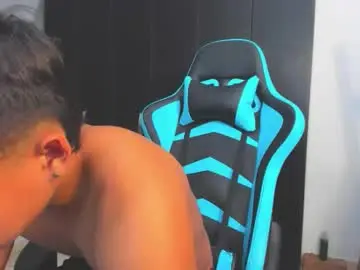 Chaturbate Sex Cam of oliver_bray