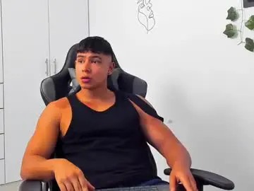 Chaturbate Adult Webcams of oliver_bray