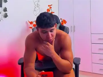 Chaturbate Best live sex cam show of oliver_bray