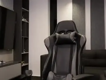 Chaturbate Nude Webcam of oliver_bray