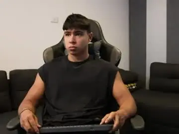 Chaturbate Live Porn of oliver_bray