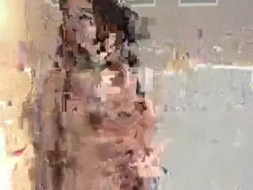 Chaturbate Nude Webcam of roxannegomez_