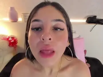 Chaturbate Free Live Porn of roxannegomez_