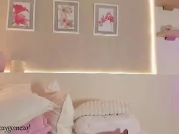 Chaturbate Adult Webcams of roxannegomez_