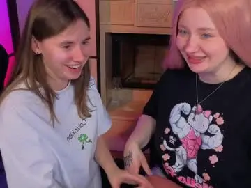 Chaturbate Nude Webcam of _lovelylove_