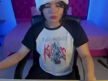 Chaturbate Sex Cam of abby_latui