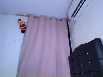 Chaturbate Free Live Porn of mia_depp