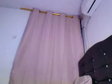 Chaturbate Free Live Porn of mia_depp