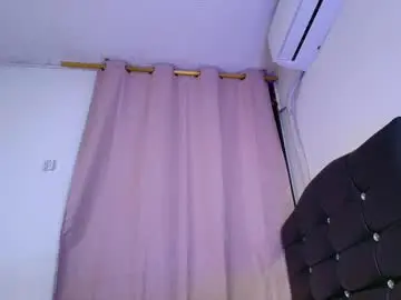 Chaturbate Watch Live Sex Cams of mia_depp