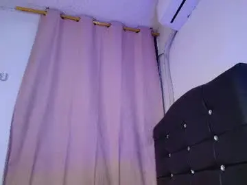 Chaturbate Live Porn of mia_depp