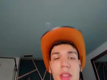 Chaturbate Sex Cam of apolojackson2