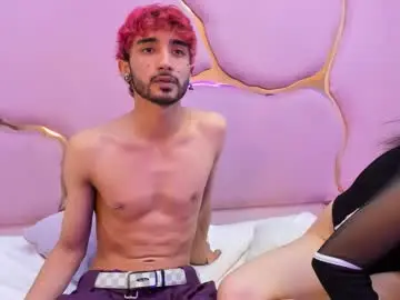 Chaturbate Live Sex Cam of ethan_and_aris