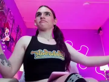 Chaturbate Live Sex Cam of lizz_manson28