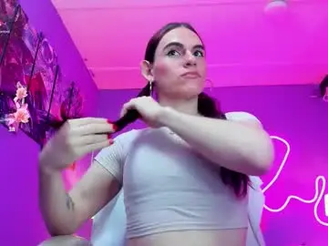 Chaturbate Live Sex Cam of lizz_manson28