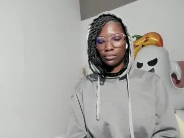 Chaturbate Best live sex cam show of tahira_21