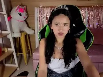 Chaturbate Nude Webcam of bella_vibes_s