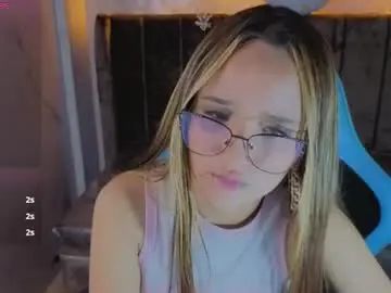 Chaturbate Adult Webcam of bella_vibes_s