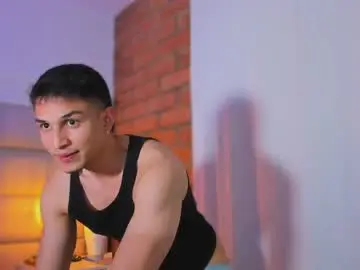 Chaturbate Best live sex cam show of jhosua_hunt