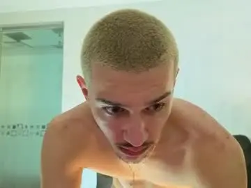 Chaturbate Free Porn Cam of kaydendrew