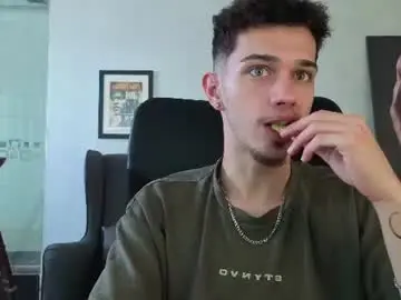 Chaturbate Free Porn Cam of kaydendrew