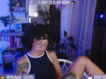 Chaturbate Nude Webcam of sweet_bluee