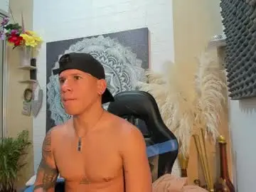 Chaturbate Watch Live Sex Cams of adriano_bigcock