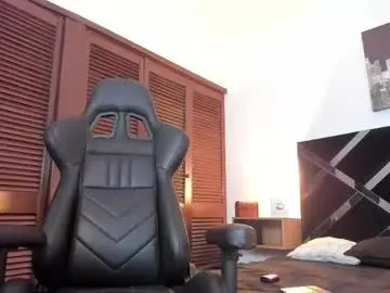 Chaturbate Adult Video Chat of adriano_bigcock