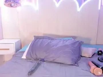 Chaturbate Best live sex cam show of emmamuller_